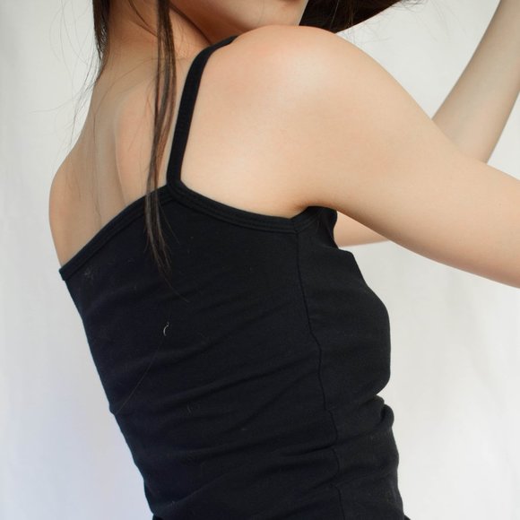 Comfy Black Tank Top - Picture 1 of 4